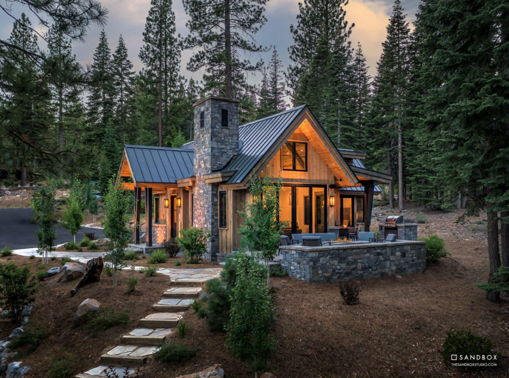 SANDBOX-MARTIS-CAMP-2-MOUNTAIN-TRANSITIONAL-HOME-GUEST-HOUSE-REAR image