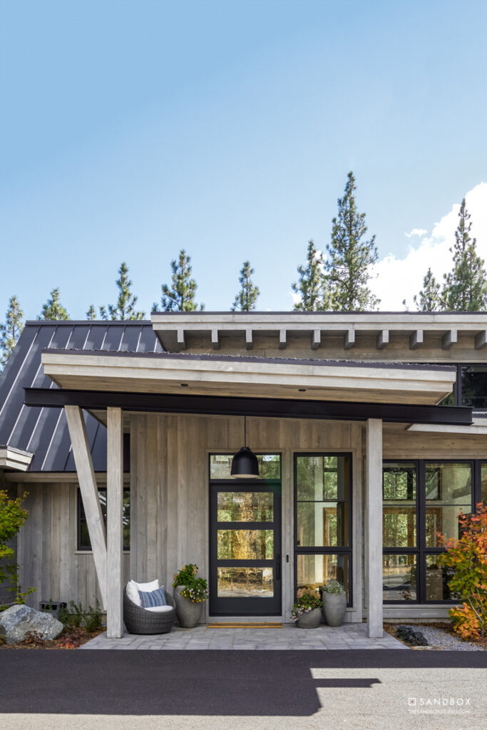 SANDBOX-CLEAR-CREEK-TAHOE-206-TRANSITIONAL-MOUNTAIN-HOME-FRONT-GRAND-ENTRY-SHED-ROOF-V image