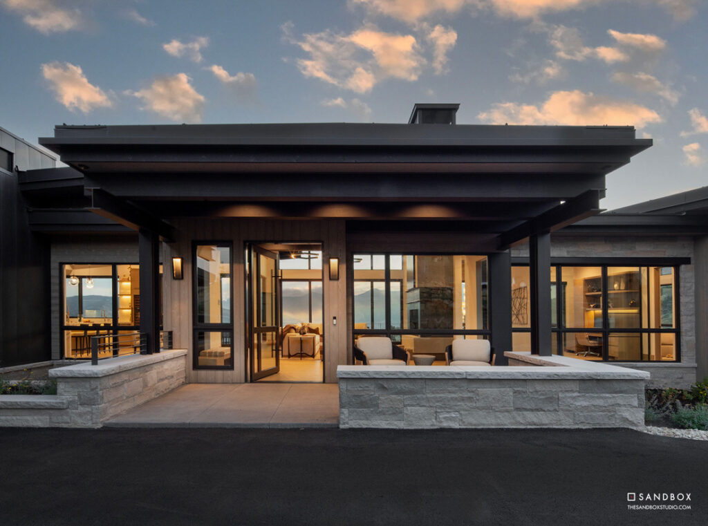 SANDBOX-PARK-CITY-TUHAYE-46-TRANSITIONAL-MOUNAIN-CUSTOM-HOME-ENTRY image