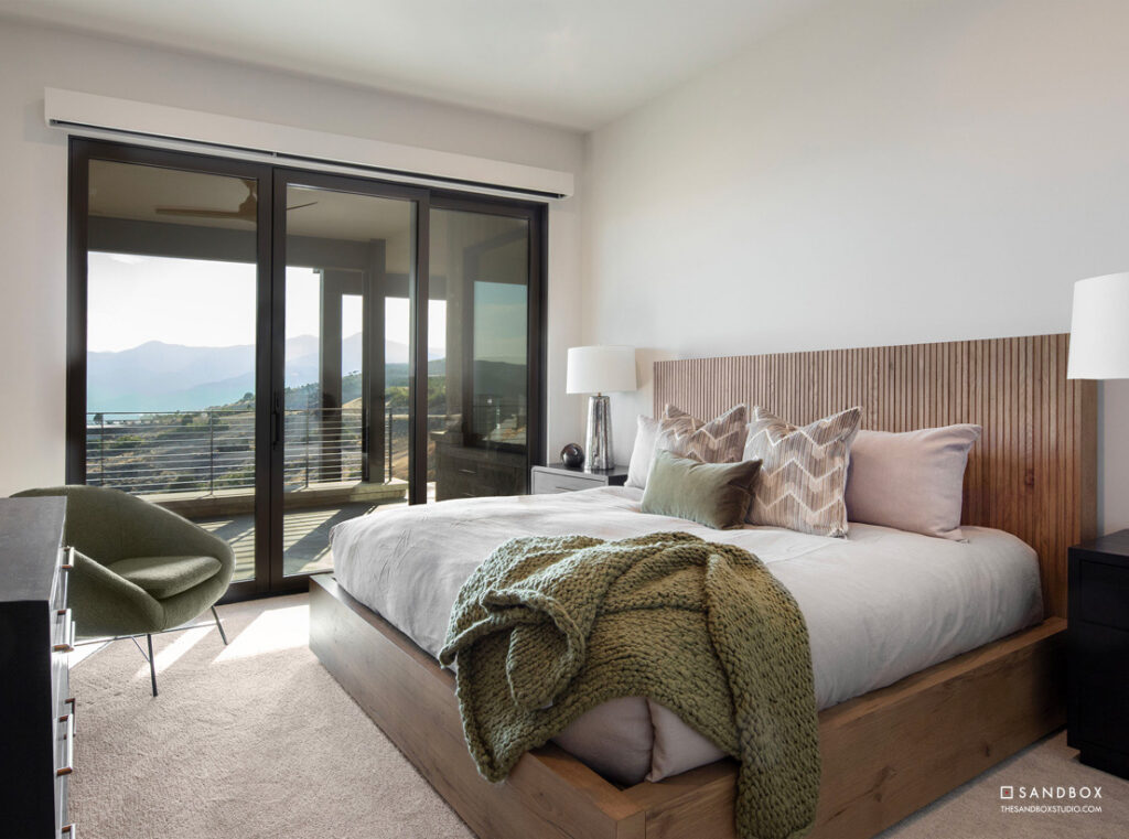 SANDBOX-PARK-CITY-TUHAYE-46-TRANSITIONAL-MOUNAIN-CUSTOM-HOME-GUEST-BEDROOM image