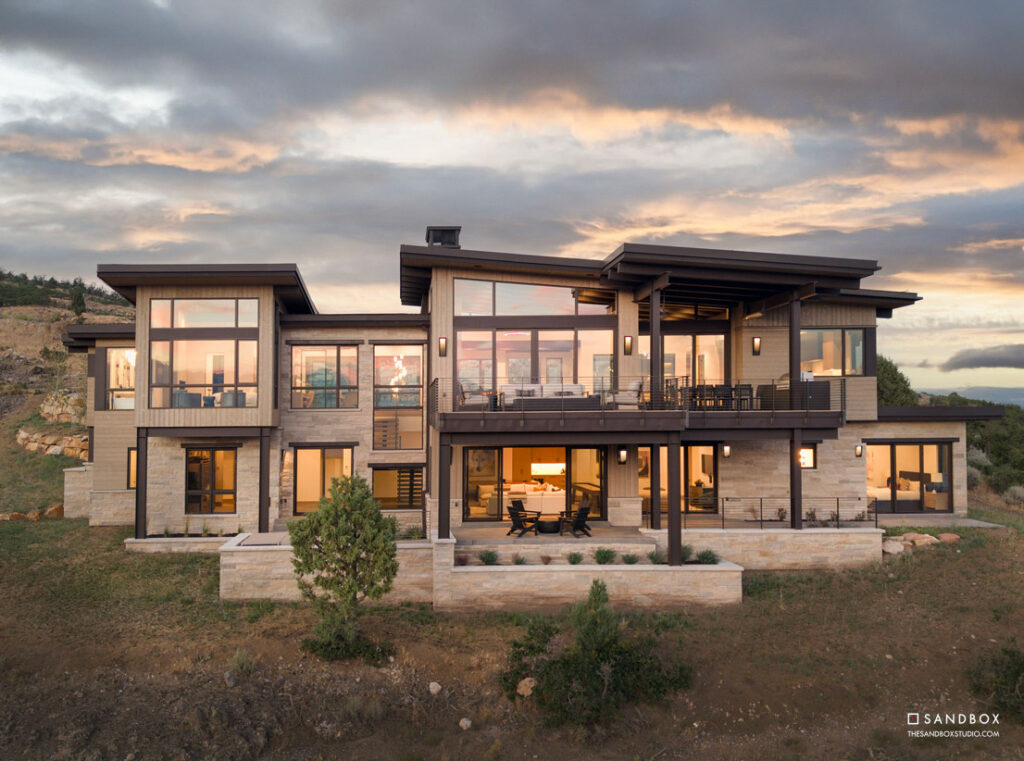 SANDBOX-PARK-CITY-TUHAYE-46-TRANSITIONAL-MOUNAIN-CUSTOM-HOME-REAR-5 image