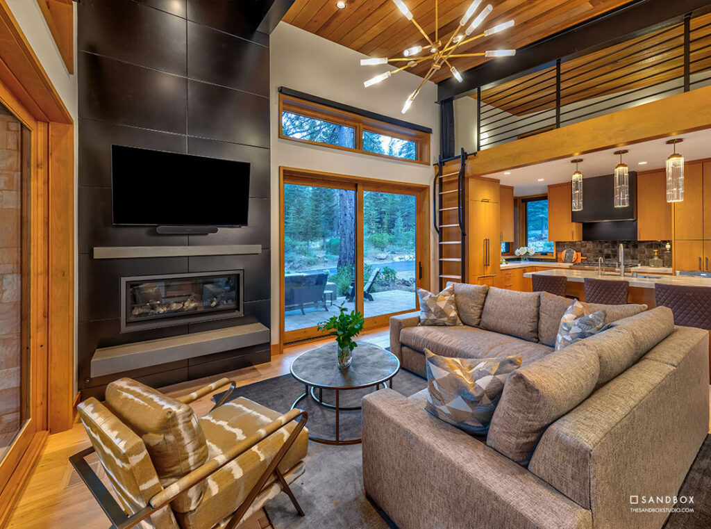 SANDBOX-MARTIS-CAMP-5-CUSTOM-MOUNTAIN-GUESTHOME-CONTEPORARY-MODERN-TAHOE-TRUCKEE-BEAUTIFUL-LIVING-ROOM-4 image